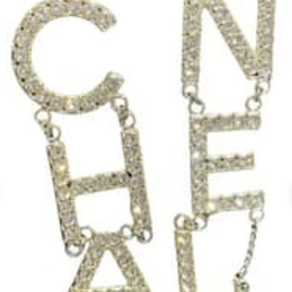 Chanel - Picture 6 of 6